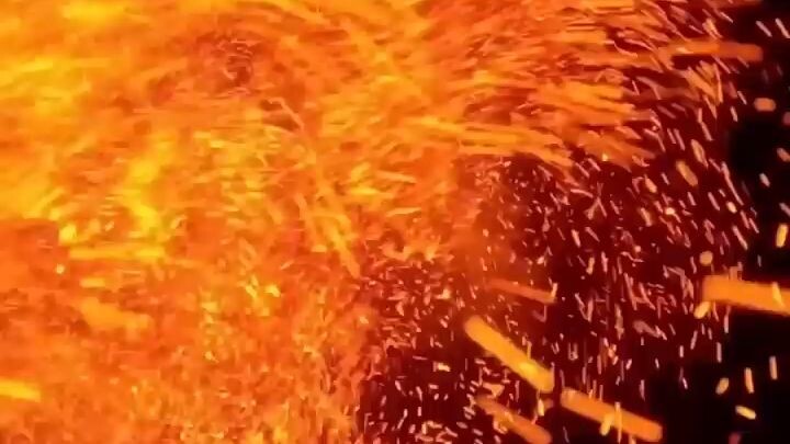 ราชันย์ฟื้นคืนจากขุมนรก! ภรรยาแม่ยาย ถูกรังแกสารพัด ขนกองทัพปีศาจล้างแค้น ทั้งเมือง