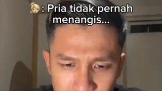 Pria yang memiliki hati pasti sedih