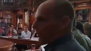 Yanis Varoufakis - Considerações sobre o municipalismo