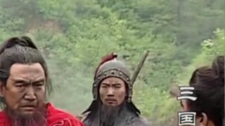 Zhang Liao was beaten so badly that his pants fell off, no wonder he was so cruel to the Eastern Wu 