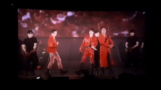 SEVENTEEN - FIRE (FANCAM)