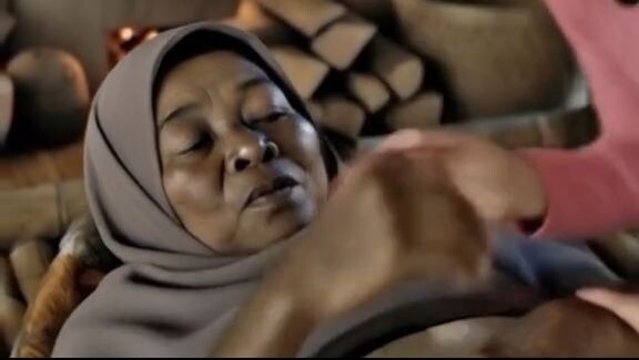 ibu tidak meminta apapun dari AnakNya cukup melihat anaknya bahagia saja