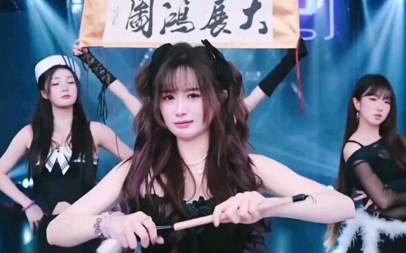 Pertanyaan: Kenapa kuas ini begitu rapuh, ujungnya langsung lepas?