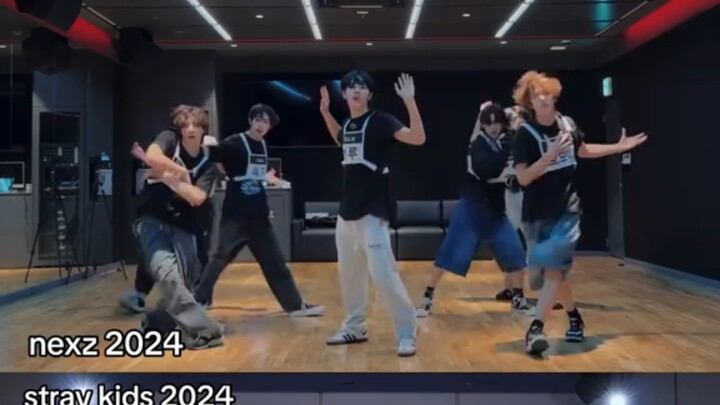 แค่เห็นแวบเดียวก็รู้แล้วว่าทีมไหนเป็นทีมใหม่ ทีมไหนเป็นทีมเก่า