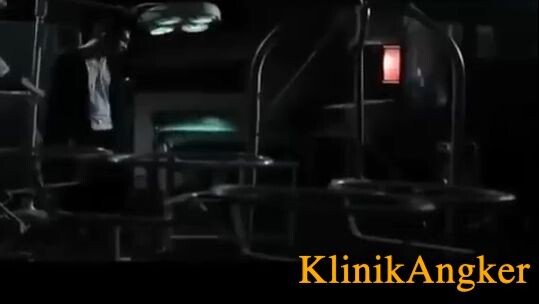 - klinik 72 angker -
