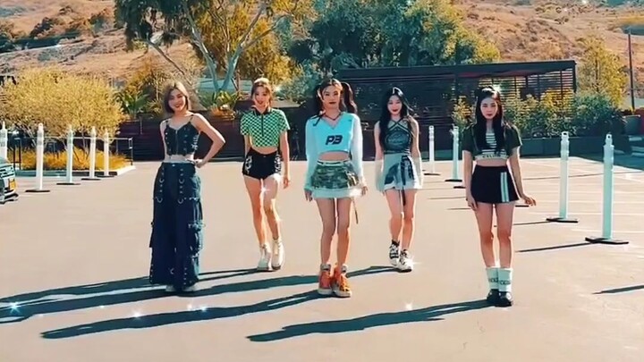 Thử thách nhảy hôm nay: ITZY + (G)I-DLE + IVE