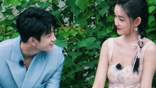 没有动心吗？他一直盯着她的唇，她一说话他就不停笑……