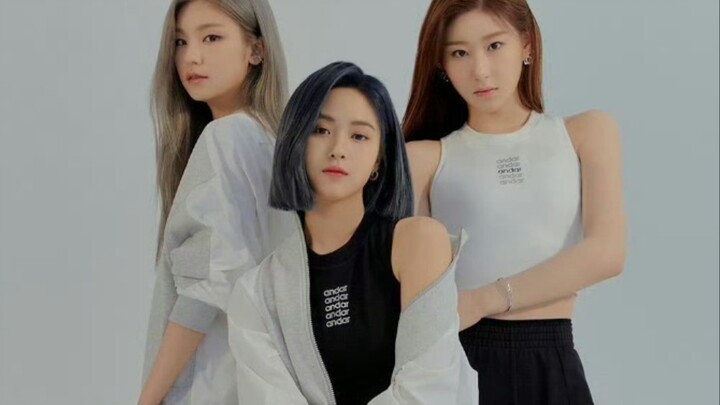 Cười chết mất, ITZY thực ra không biết nhảy à?