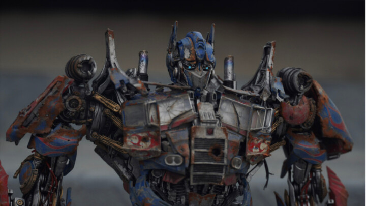 Extreme DMK 4 Hidden Optimus Prime Paint Production
