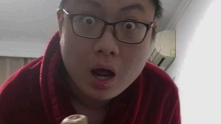 Ba bảo vật màu tím nhạt