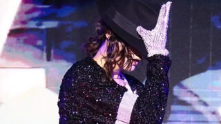 Performed in Singapore and performed MJ's "Billie Jean" and the scene exploded! ! !