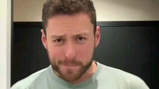 เฮ้ Siri ช่วยเปิดคลิปเต้นสุดมันของเอริ อันนะ NASA ให้หน่อย 😂