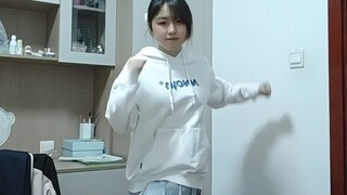 حتى لو لم يكن مايو، فلا يزال عليك أن تقفز بعفوية ومرح