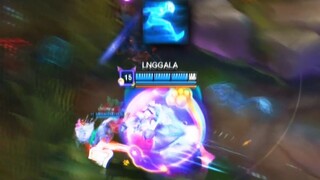 أركض أسرع قليلاً، حتى أتمكن من إنقاذ أخي.