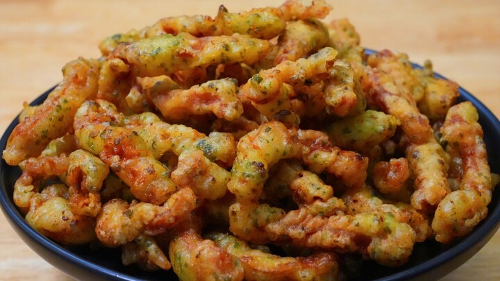 Should you use all-purpose flour or cornstarch to make crispy fried pork? Here’s a trick: no eggs ne