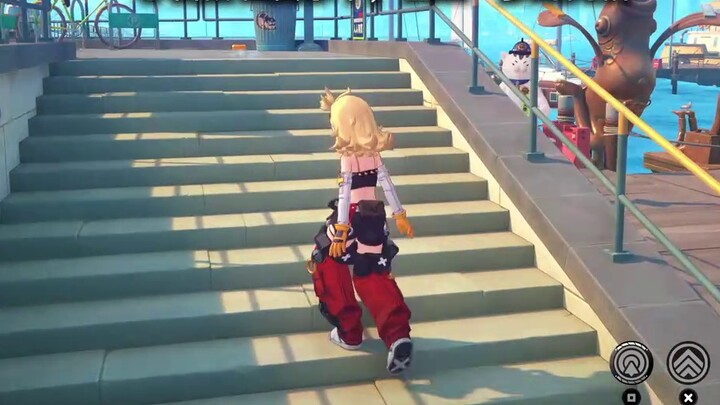 In case you haven't seen Paipai climbing up the stairs, he had to change his legs halfway because of