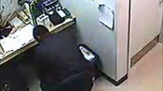 Burglary, Cricket Store, 1100 S Columbus Blvd, DC# 12-03-019028