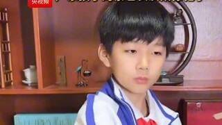 A young boy from Guangdong delivers an astonishing tea-ceremony performance—netizens exclaim: "This 