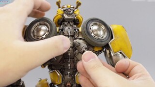 ใหญ่ขึ้นและแพงขึ้น! แกะกล่อง Threezero Alloy “Big” Bumblebee [รีวิว Tao Ge]