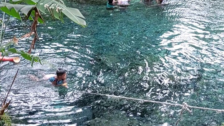 Sobrang linaw nang tubig sarap magtampisaw 😘😘    from.Cataingan Masbate Libtong lake