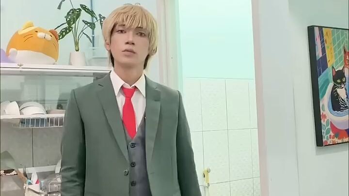 COSPLAY MODE SOMBONG