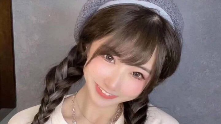 双 面 人