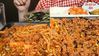 Mì giá đậu nành và cơm chiên kim chi 1 #amthuc