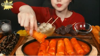 Kimbap, mực chiên khổng lồ,... phần 2 #mukbang