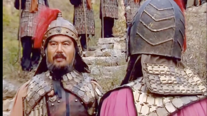 هو لا يشعر أن جيانغ وي قد أهانه، بل يشعر بالتأثر بعض الشيء لأن هناك من يتذكر ماضيه، مما يجعله يشعر ب