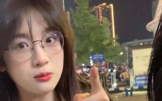 Sayang, jangan lagi bilang kamu masih mencintaiku