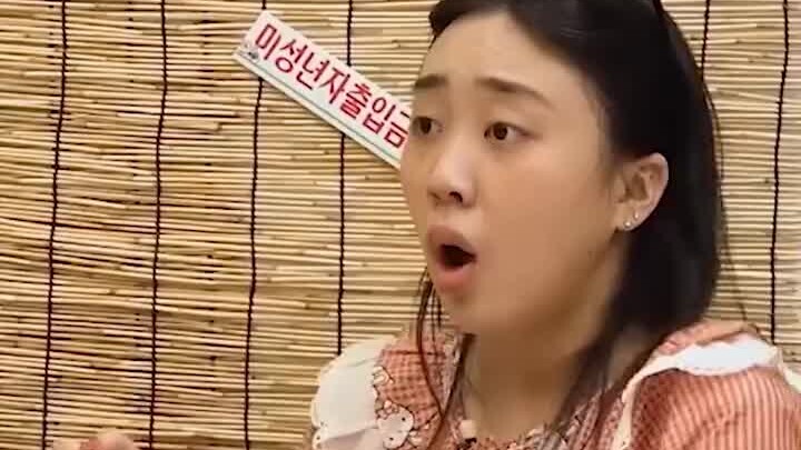 #Lee Chae-ryung totally triggered #Lee Young-ji's PTSD! #Kim Ji-soo Jisoo unnie is already so skinny