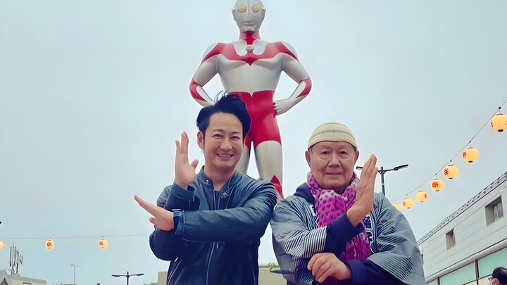 Raymond actor Minami Shota shared a photo with Ultraman Seven, they are definitely close friends reg