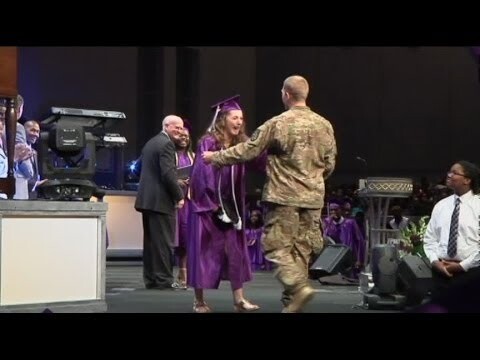 soldiers coming home surprise sister