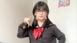 Hei, hei, hei? Minggir! Aku bosnya!!! ᕙ(⇀‸↼‵‵)ᕗ