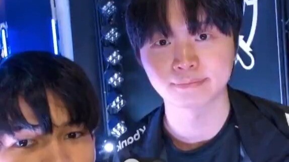 【Bdd x HongQ】Một video nhỏ dễ thương còn sót lại do nhân viên thiết lập nhầm settings