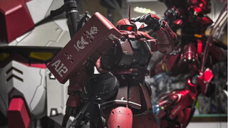 This blow... will change history! Unboxing and fix Char's Zaku!