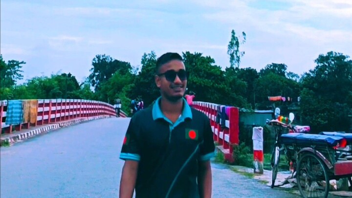 কি ভাবছেন জাইগা কোই 😜