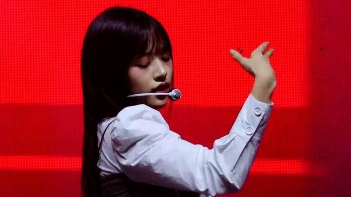 ชอบวิธีร้องและเต้นของคุณมากเป็นพิเศษ! เพลงฮิตที่สองของอันยูจิน "My Satisfaction" ถ่ายแบบ 4K เลย