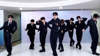 I woke up suddenly and saw ZB1 dancing to "Qinghai Yao."