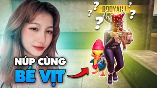 [Free Fire]BOT Cùng Vịt Con Chỉ Ngồi Di Chuyễn Lấy Top...|Ngân Kaito