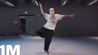 【1M】قام كامل بتصميم رقصة "Take You Down"