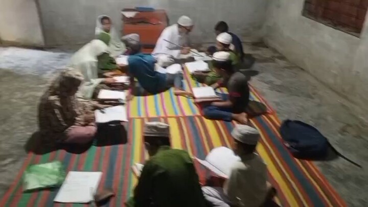 আলহামদুলিল্লাহ্‌