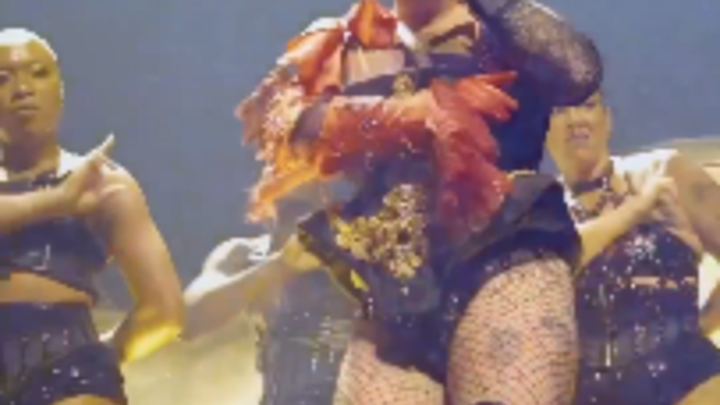 Sam Smith | Penampilan Sam yang benar-benar menggebu-gebu memang tak tertandingi!