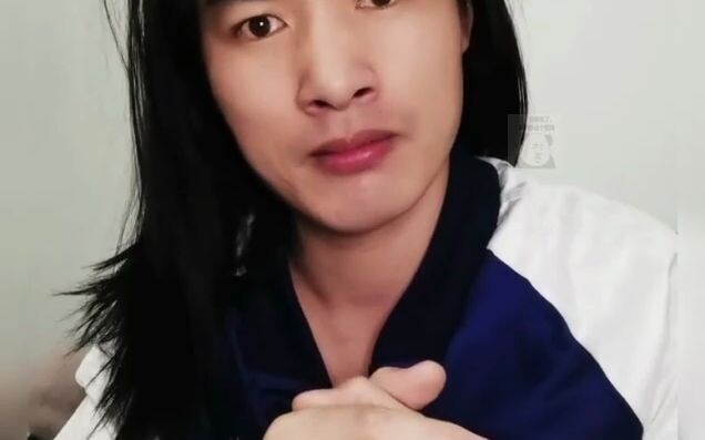 Perbedaan penampilan berdasarkan gaji bulanan, lucu banget!