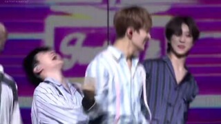 【SEVENTEEN】just do it（in LA） 夫硕顺差点把李老师笑死  全圆佑喊麦 虎子喊麦垮掉