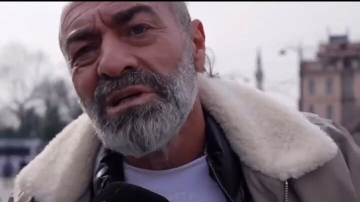 Bi bak oğlum bana