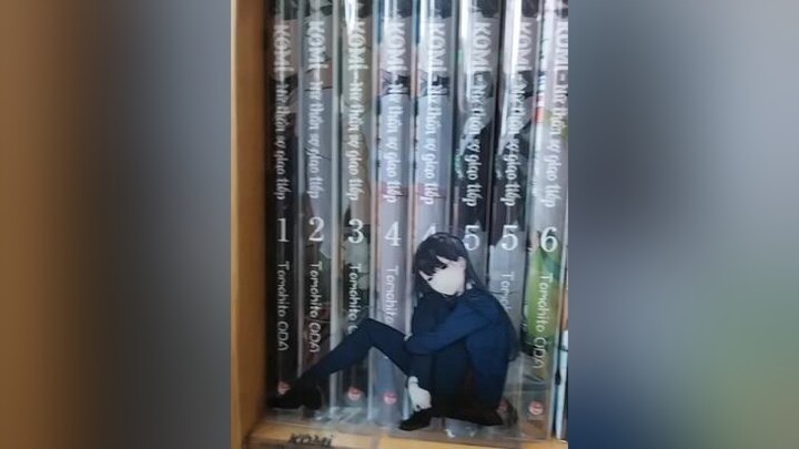 sao lệch quẻ quá vậy...... mangacollection manga komisan  komisanwakomyushoudesu