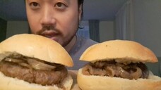 ASMR HAMBURGERS - Eating Sounds