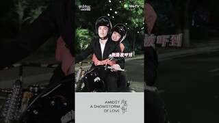 Taking my girlfriend on a motorcycle ride#amidstasnowstormoflove #wulei #zhaojinmai