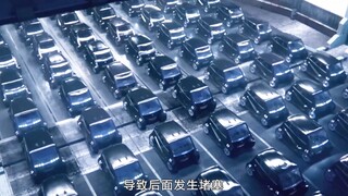 未来人口巨增，为了减少人口，发明一条可以吃人的隧道